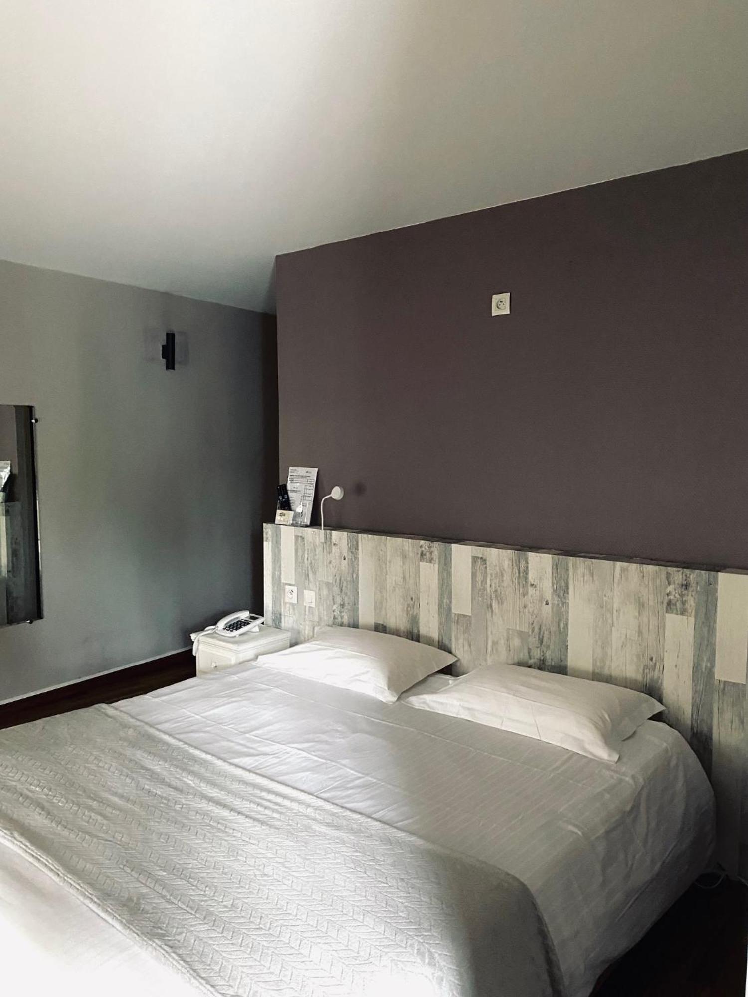 Brit Hotel Le Surcouf Saint-Malo Exterior photo